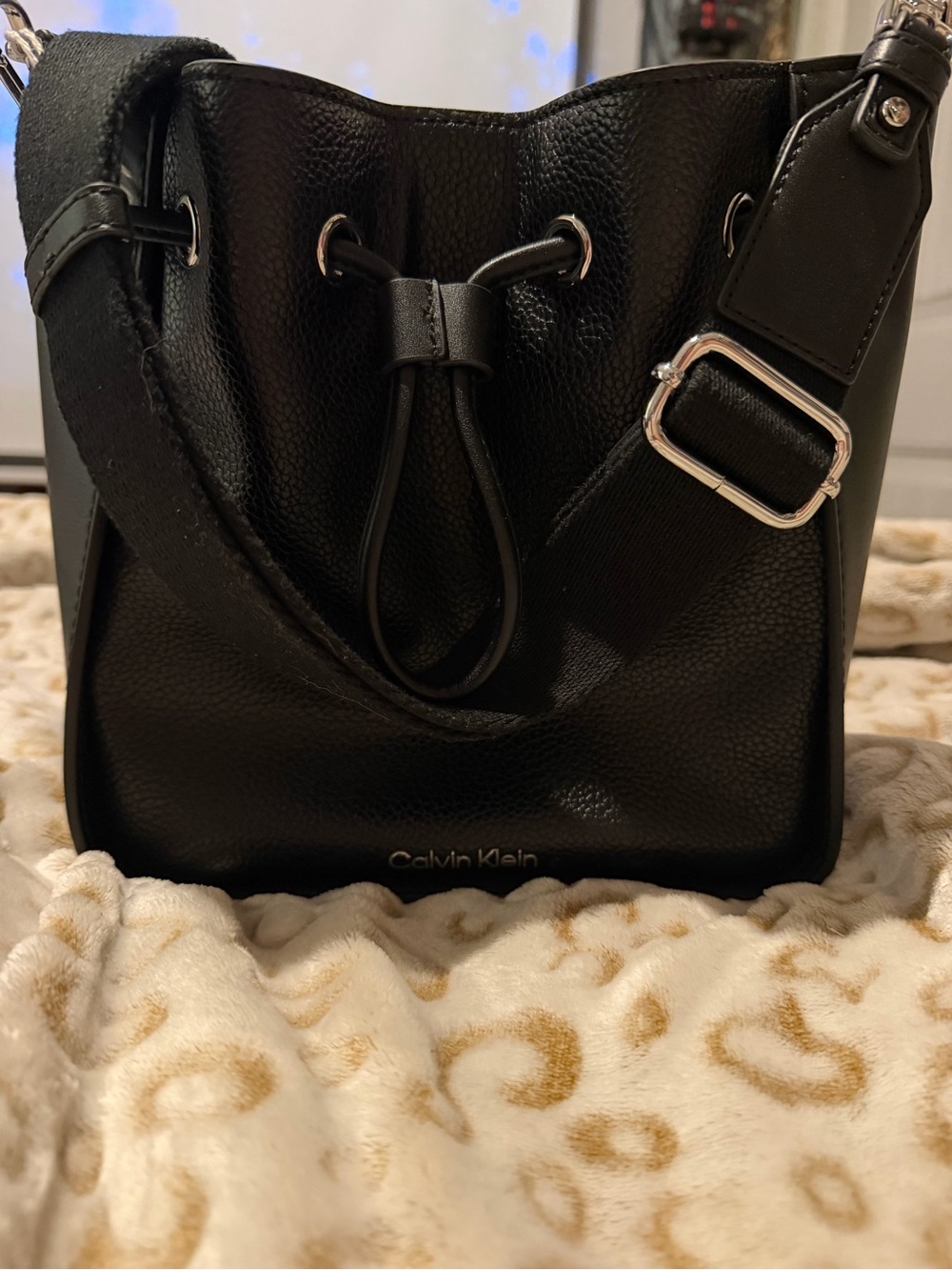 Calvin Klein Holt crossbody